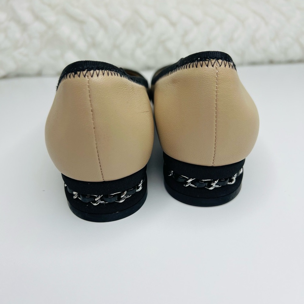 Vaneli Two-Tone Beige and Black Flats - Picture 3 of 7